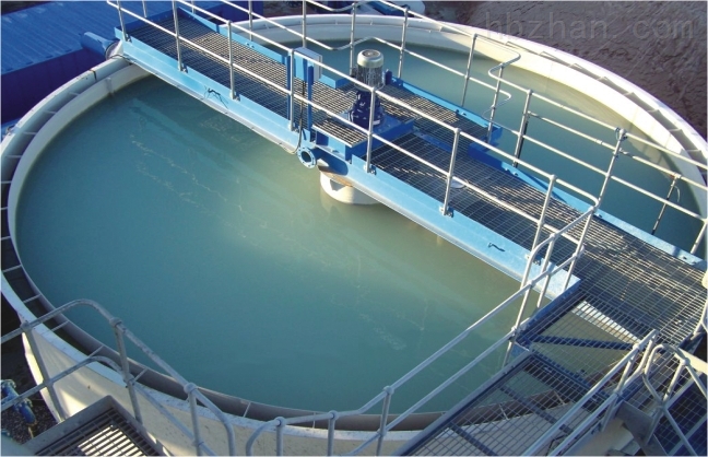 地衛環?？萍糋ZX型中心傳動刮吸泥機工作原理